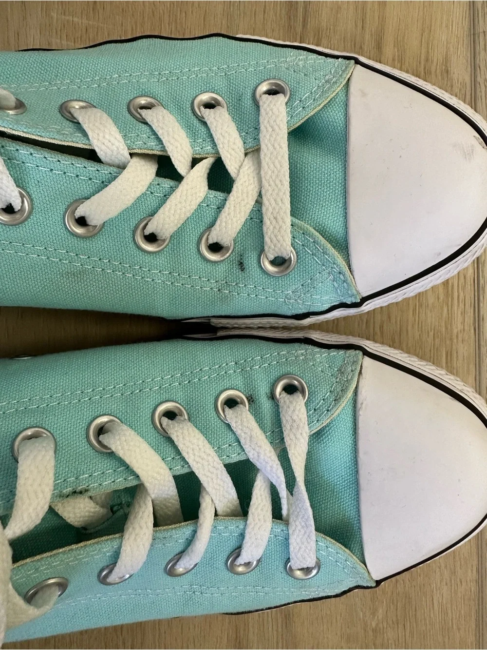 Converse Low Top Sneakers in Aqua Blue and White mens size 10 Womens size 12 - Picture 6 of 8